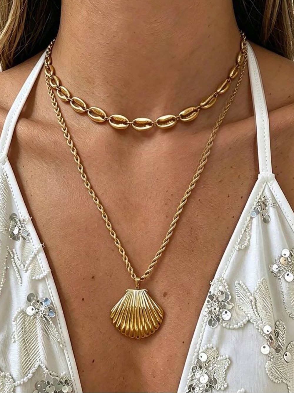 Layered Shell Pendant Necklace Q1193